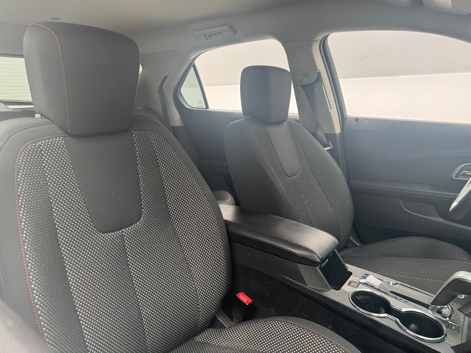Thumbnail: 2011 Chevrolet Equinox - 2