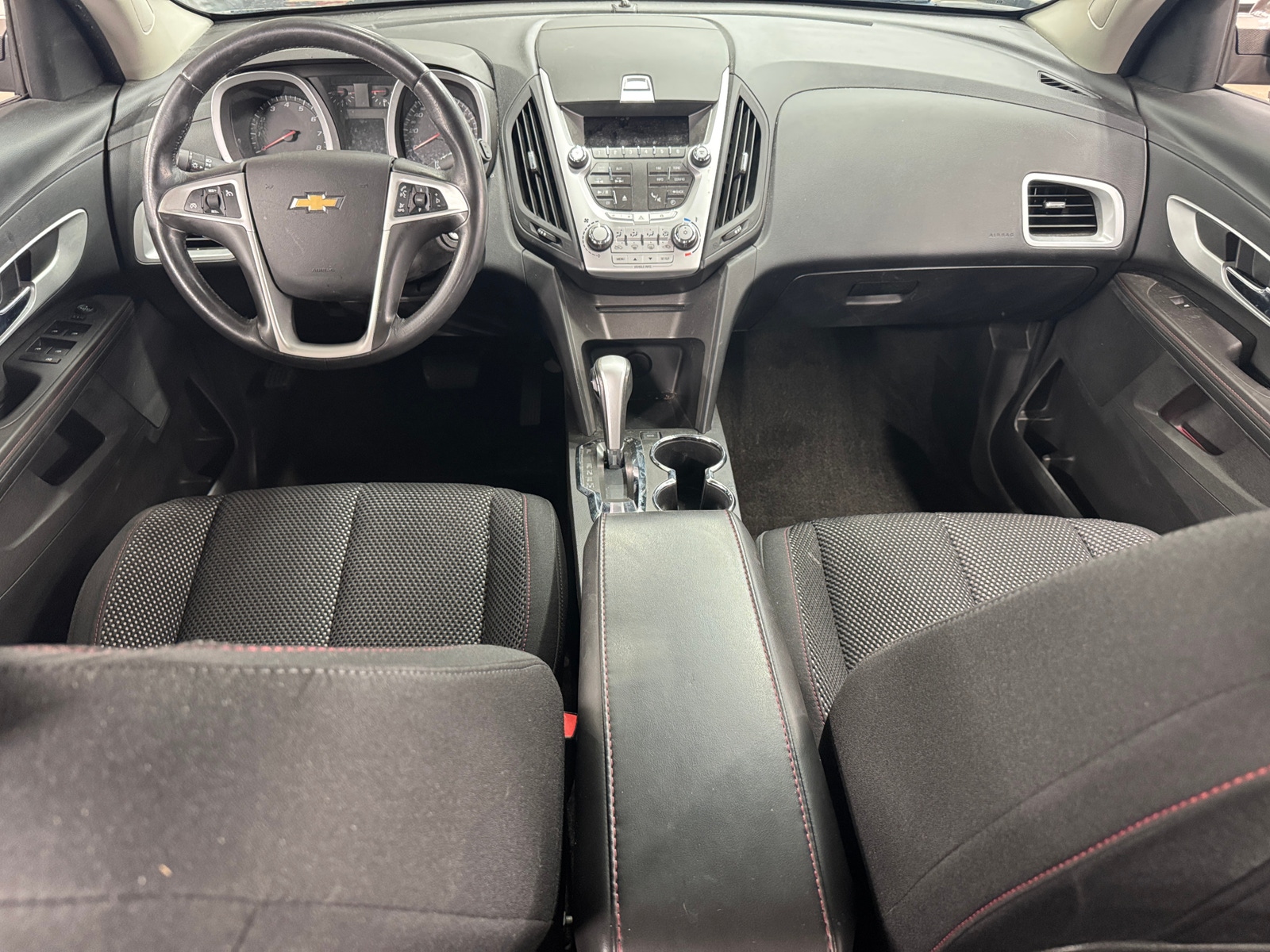 Thumbnail: 2011 Chevrolet Equinox - 3