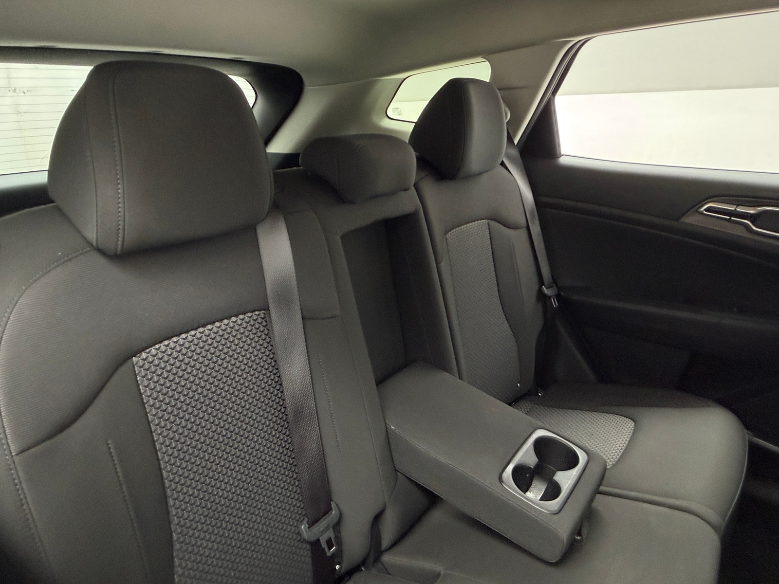 Thumbnail: 2025 Kia Sportage - 6