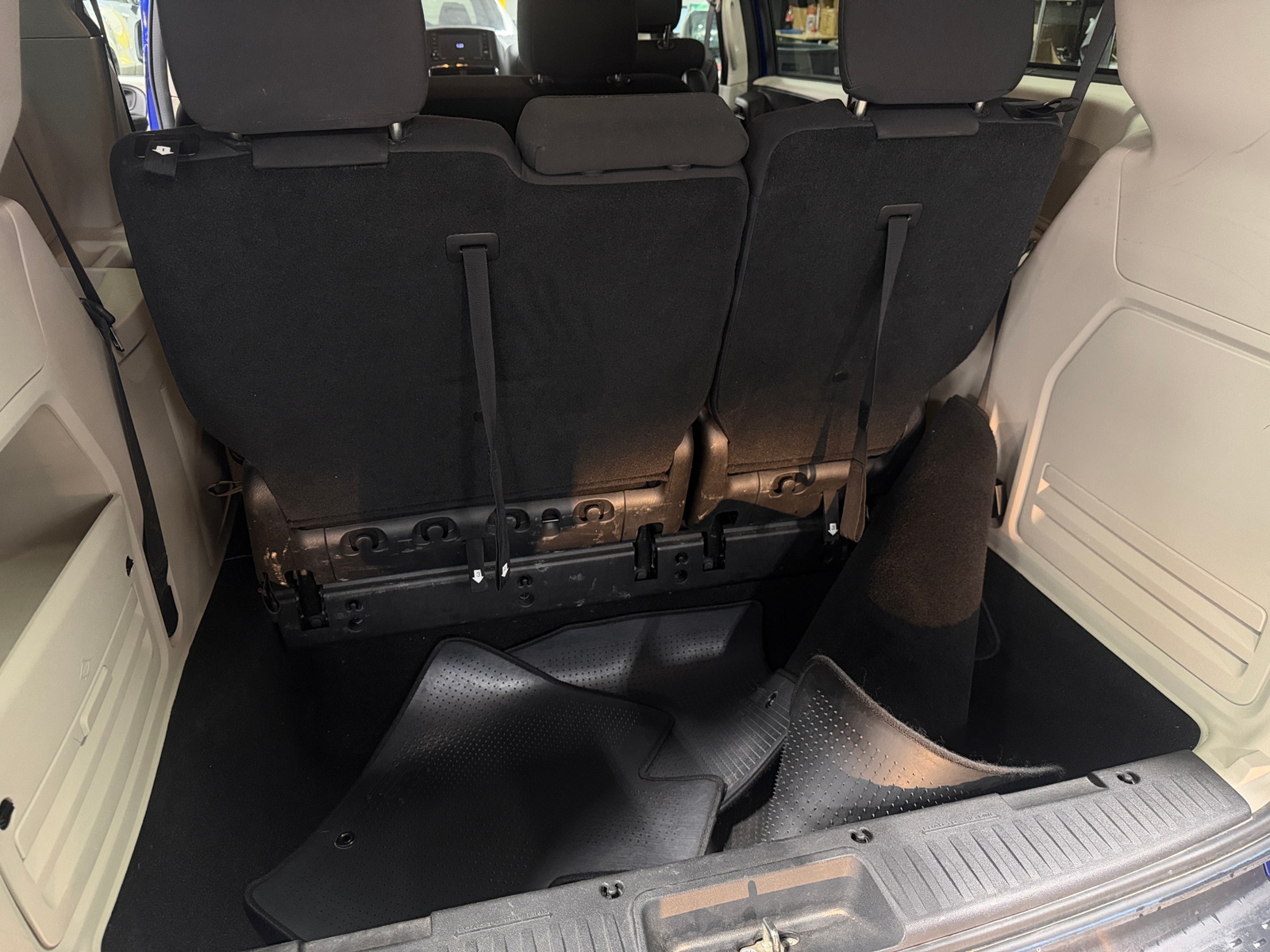 Thumbnail: 2020 Dodge Grand Caravan - 7