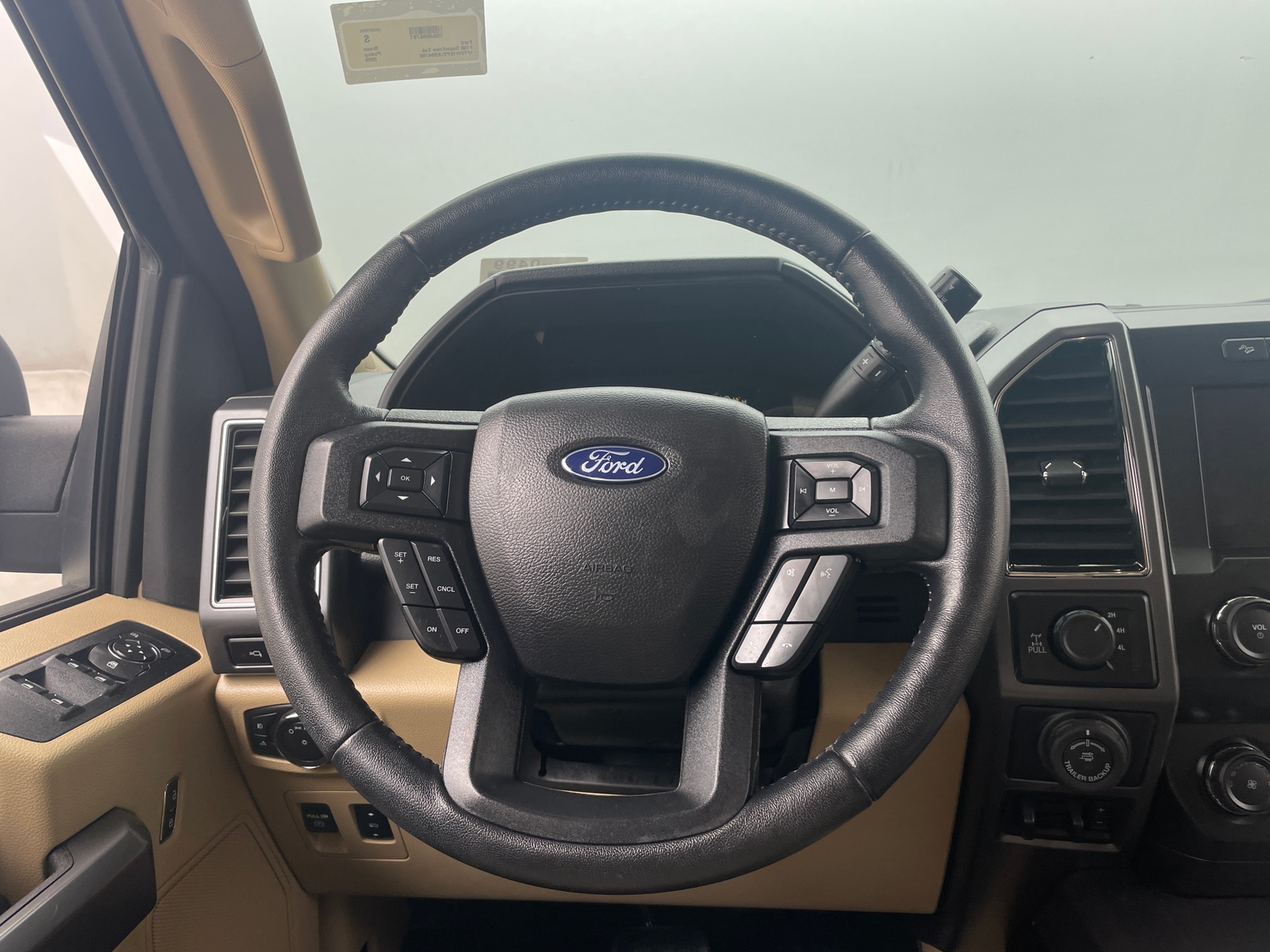 Thumbnail: 2020 Ford Econoline - 5