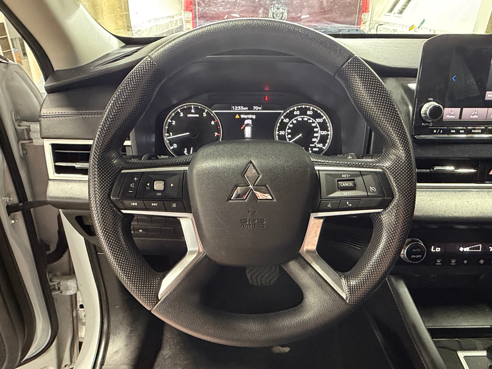 Thumbnail: 2022 Mitsubishi Outlander - 5