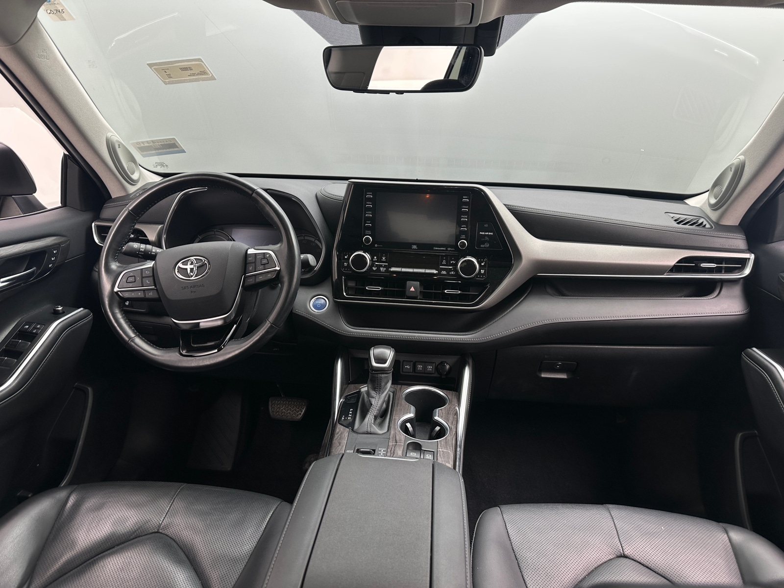 Thumbnail: 2020 Toyota Highlander - 2