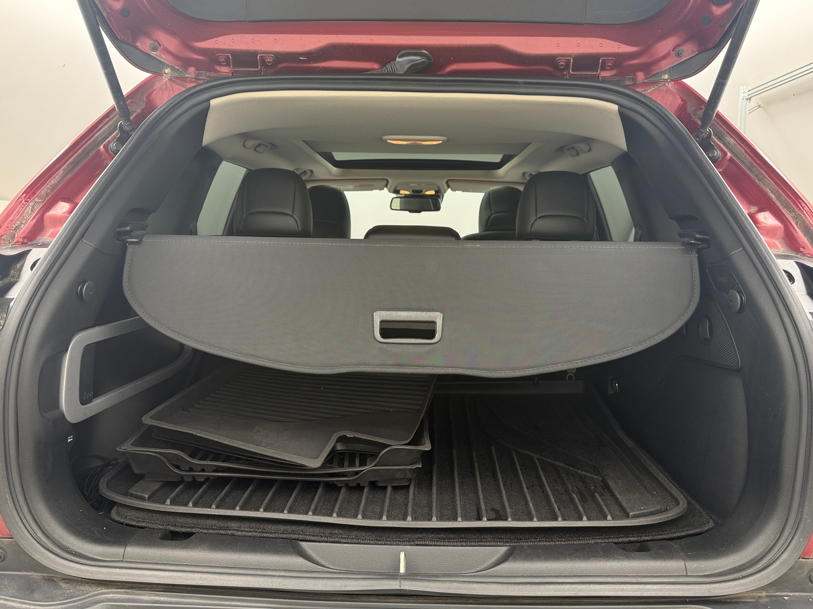 Thumbnail: 2016 Jeep Cherokee - 6