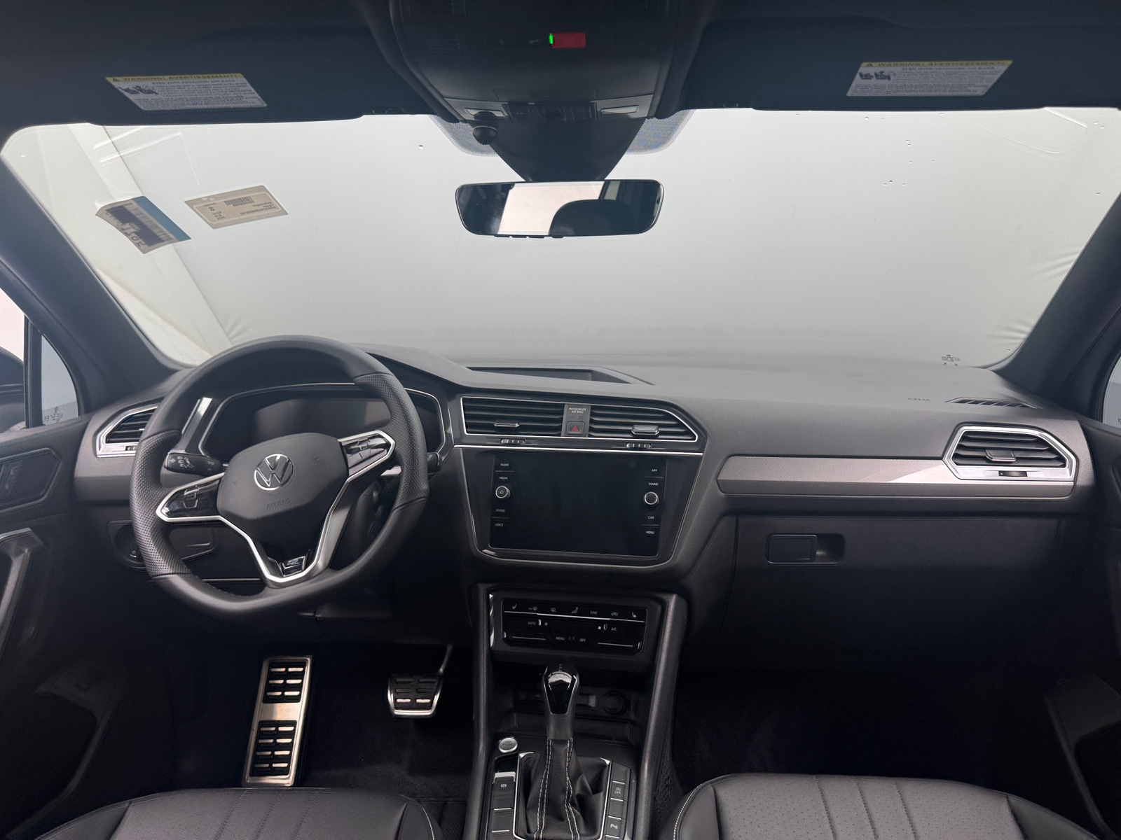 Thumbnail: 2024 Volkswagen Tiguan - 2