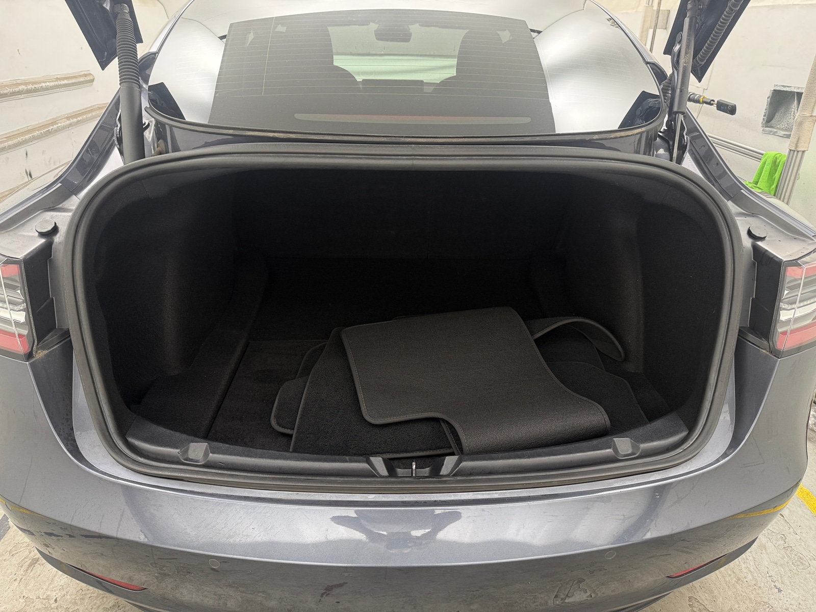 Thumbnail: 2022 Tesla Model 3 - 6