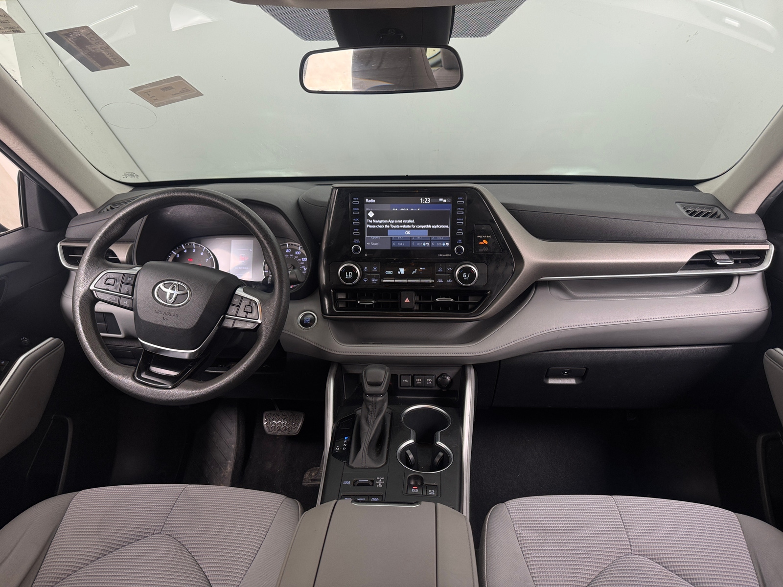 Thumbnail: 2020 Toyota Highlander - 3