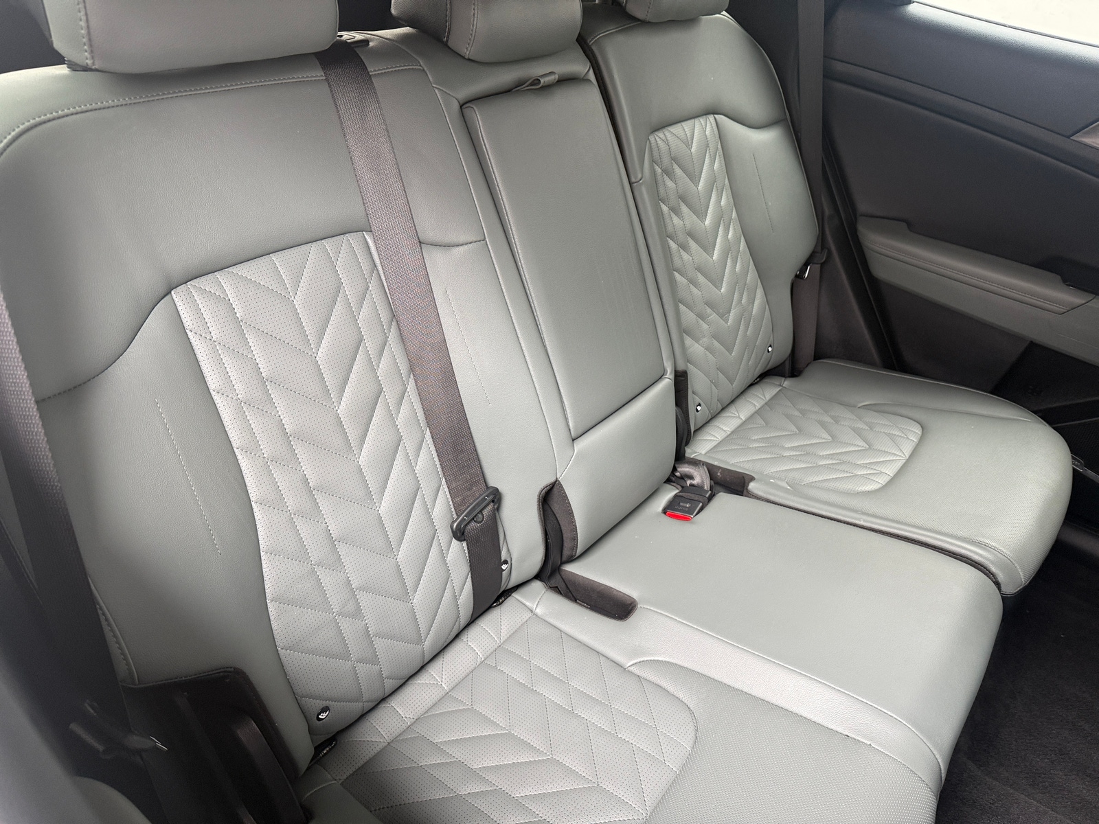 Thumbnail: 2023 Kia Sportage - 5