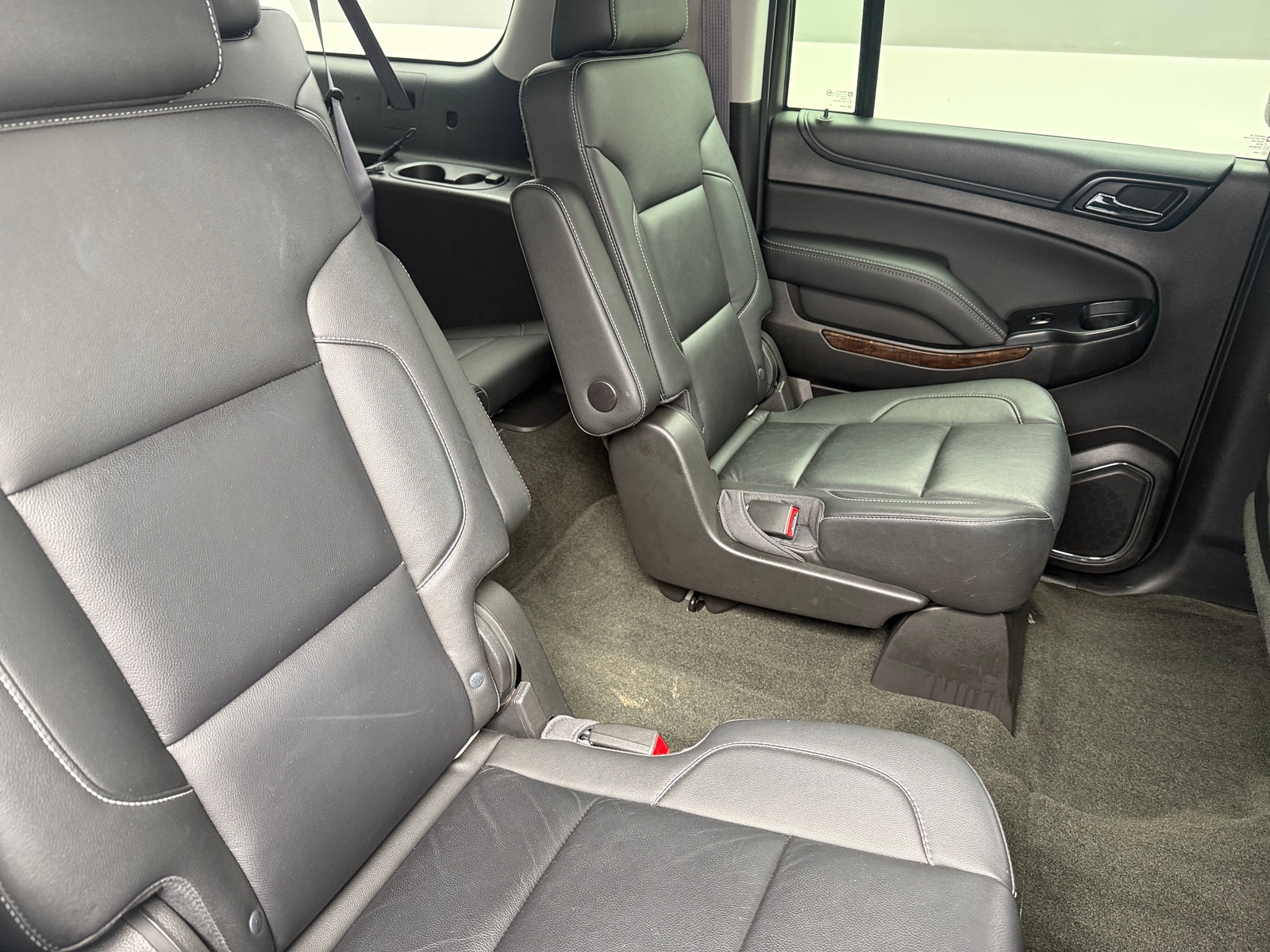 Thumbnail: 2017 Chevrolet Suburban - 5