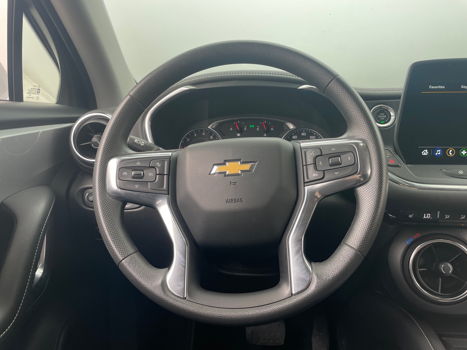 Thumbnail: 2024 Chevrolet Blazer - 5