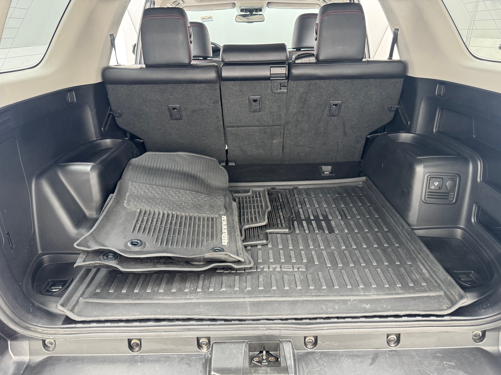 Thumbnail: 2019 Toyota 4Runner - 6