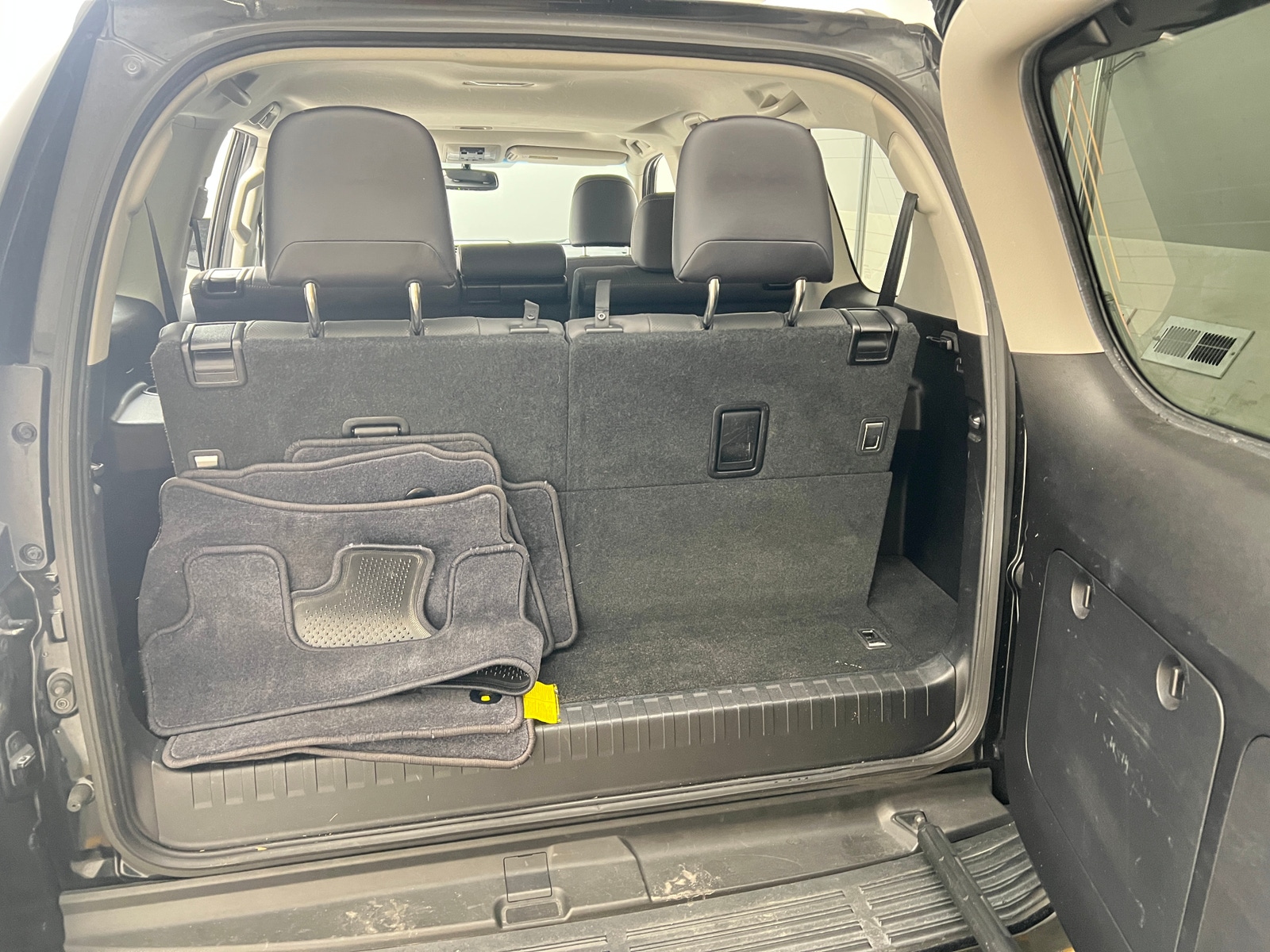 Thumbnail: 2018 Lexus GX - 6