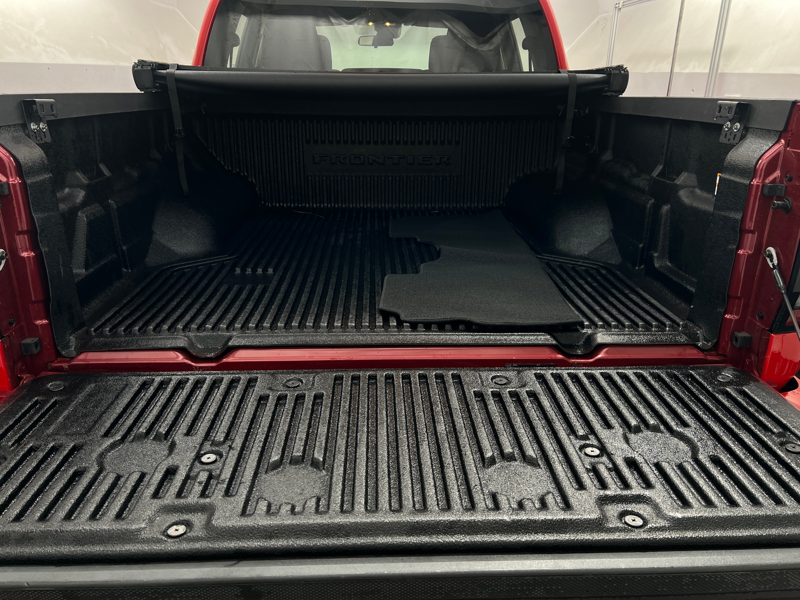 Thumbnail: 2023 Nissan Frontier - 7