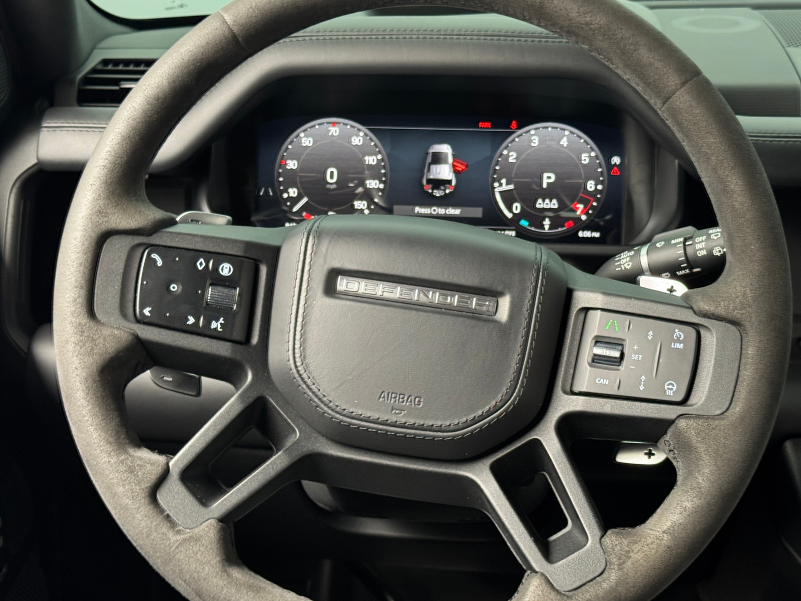 Thumbnail: 2024 Land Rover Defender - 5
