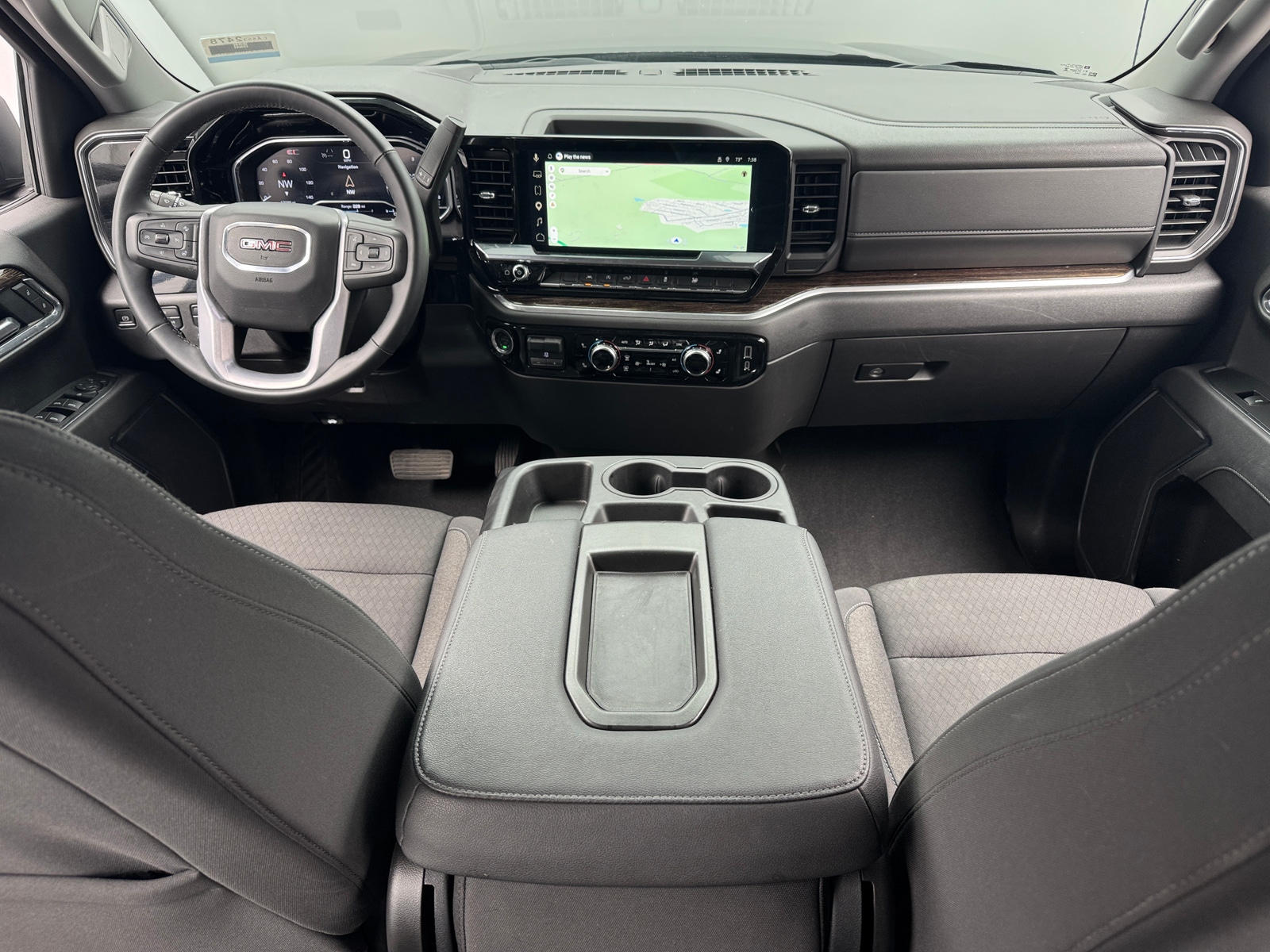 Thumbnail: 2025 GMC Sierra 1500 - 3
