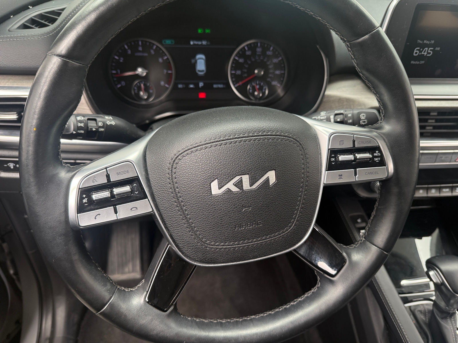 Thumbnail: 2022 Kia Telluride - 4
