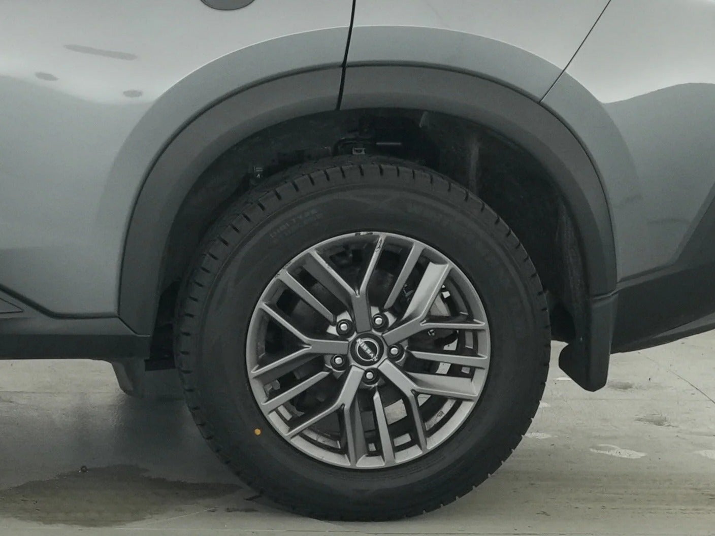 2023 Nissan Rogue S - Photo 16