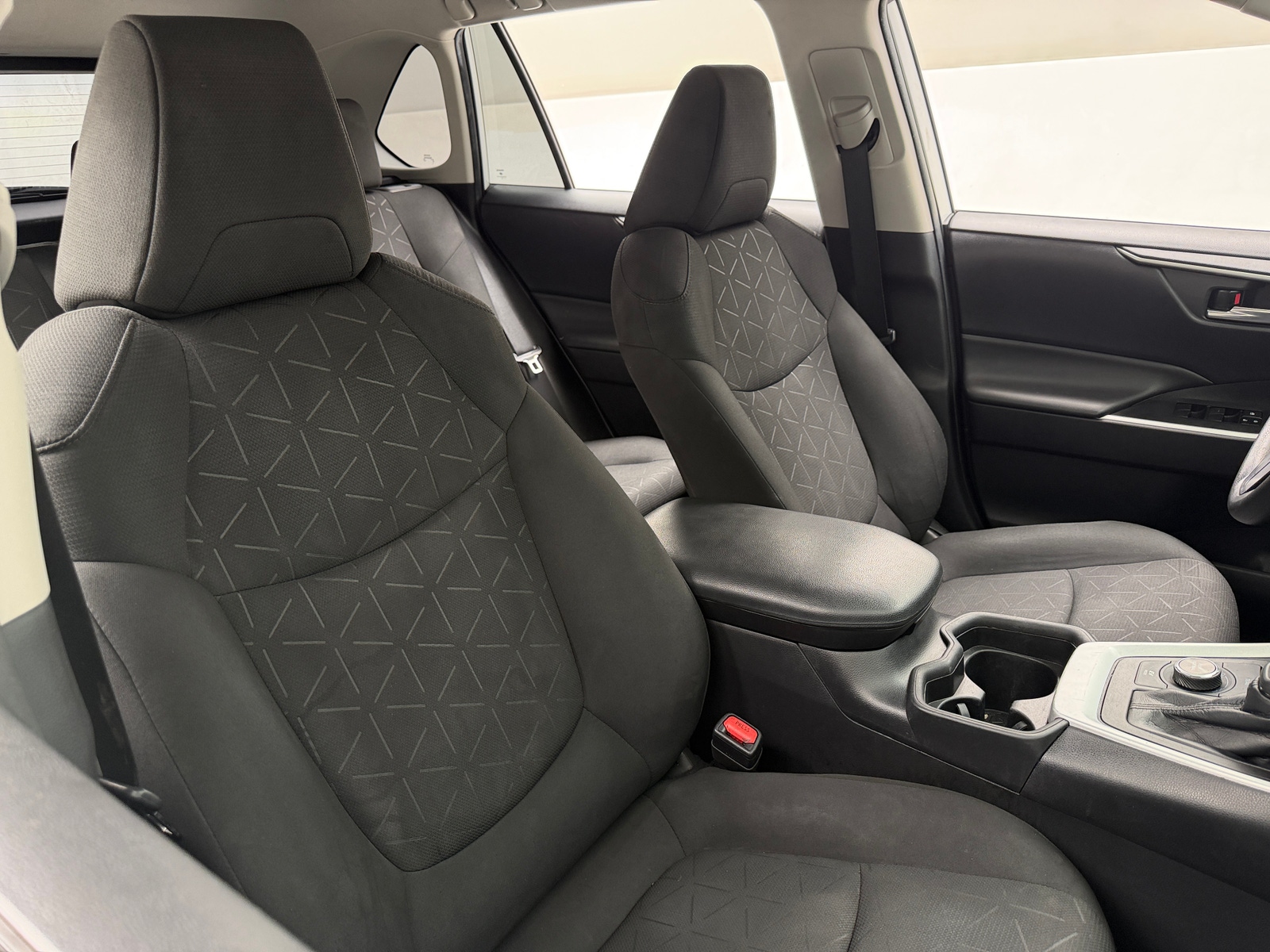 Thumbnail: 2021 Toyota RAV4 - 2