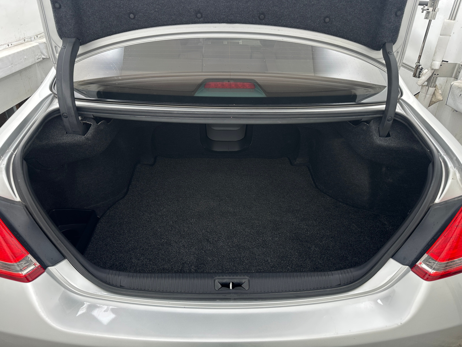 Thumbnail: 2010 Toyota Avalon - 7