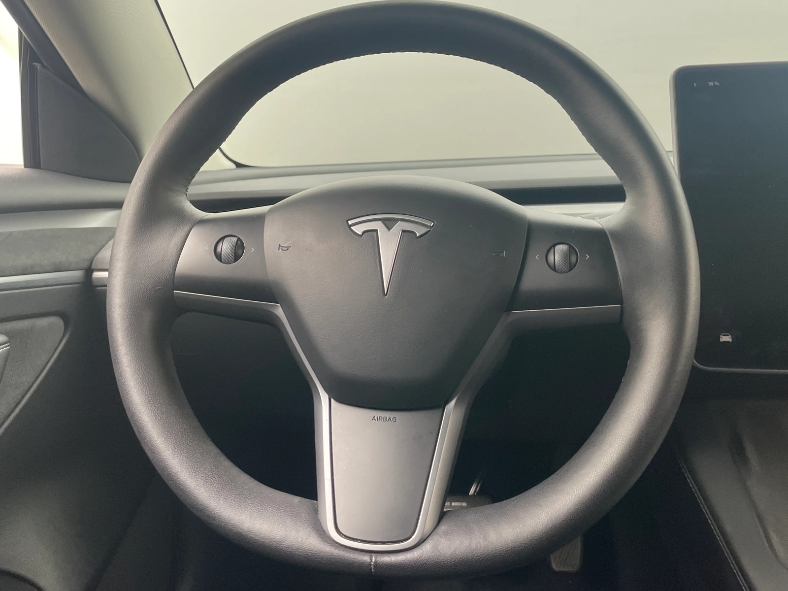 Thumbnail: 2023 Tesla Model 3 - 4