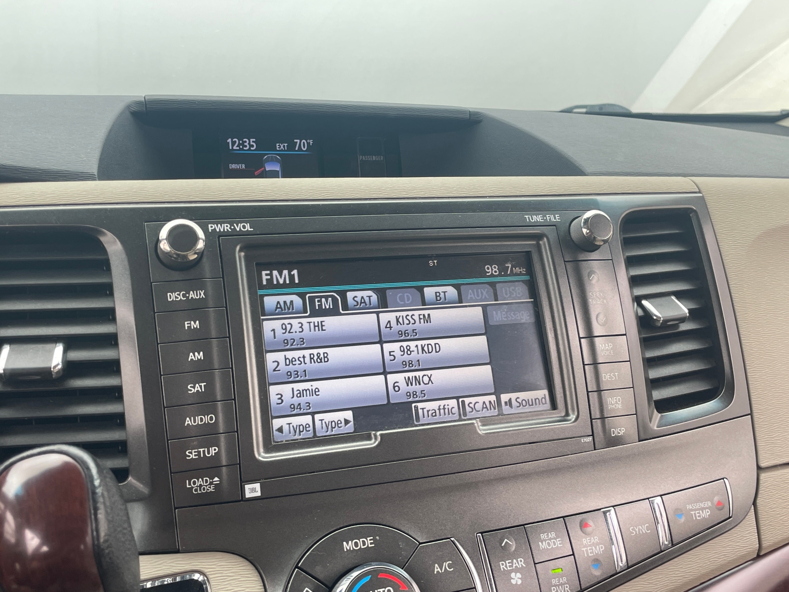 Thumbnail: 2012 Toyota Sienna - 3