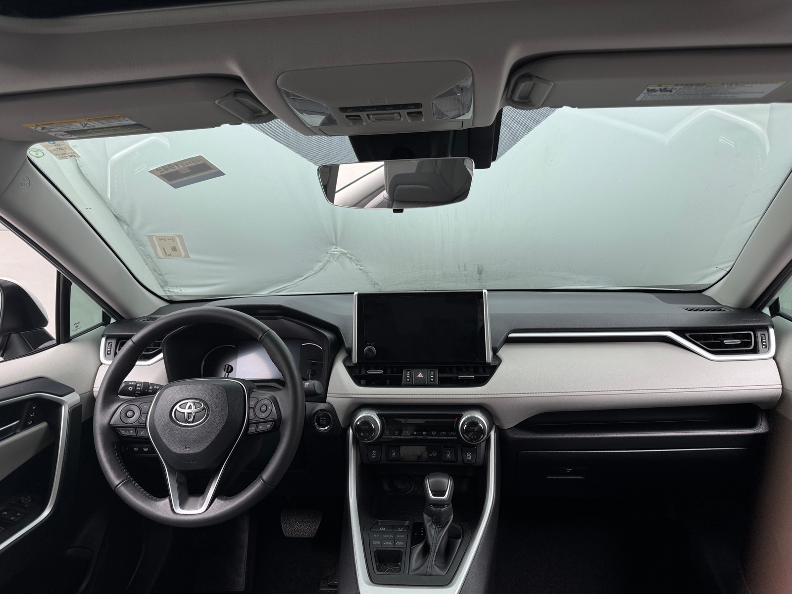 Thumbnail: 2024 Toyota RAV4 - 2