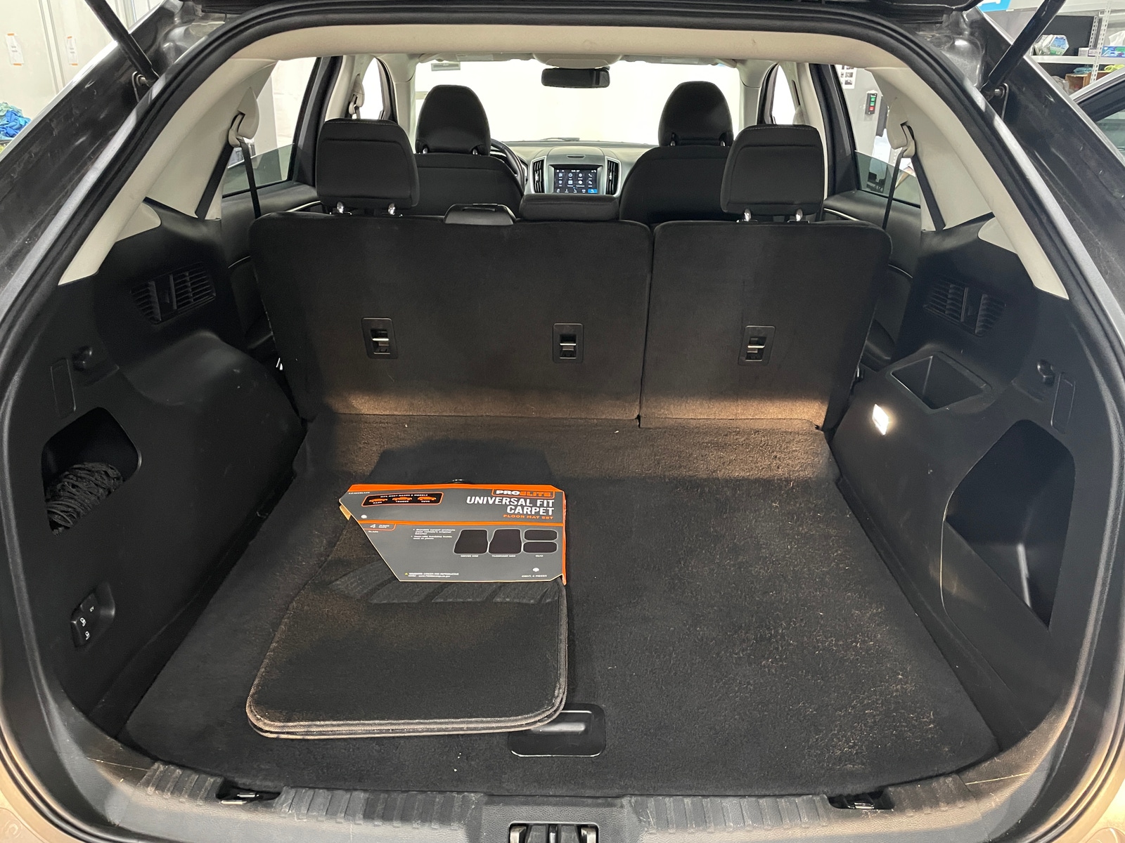Thumbnail: 2019 Ford Edge - 7