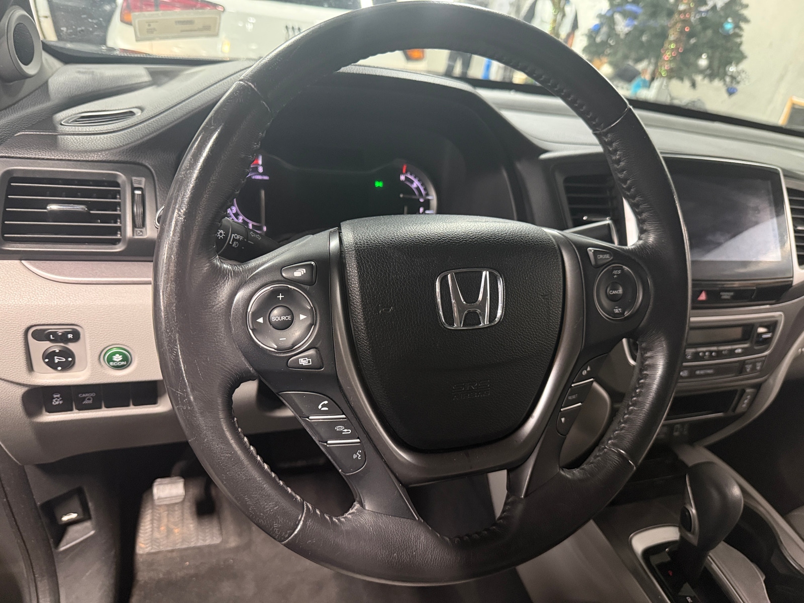Thumbnail: 2017 Honda Ridgeline - 4