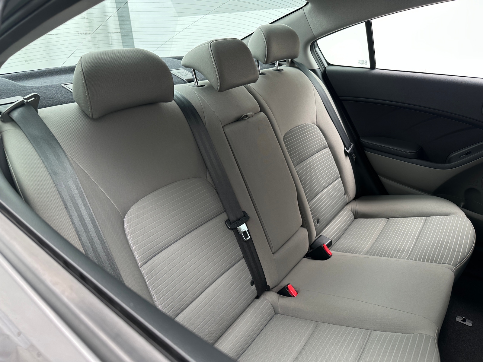 Thumbnail: 2016 Kia Forte - 6