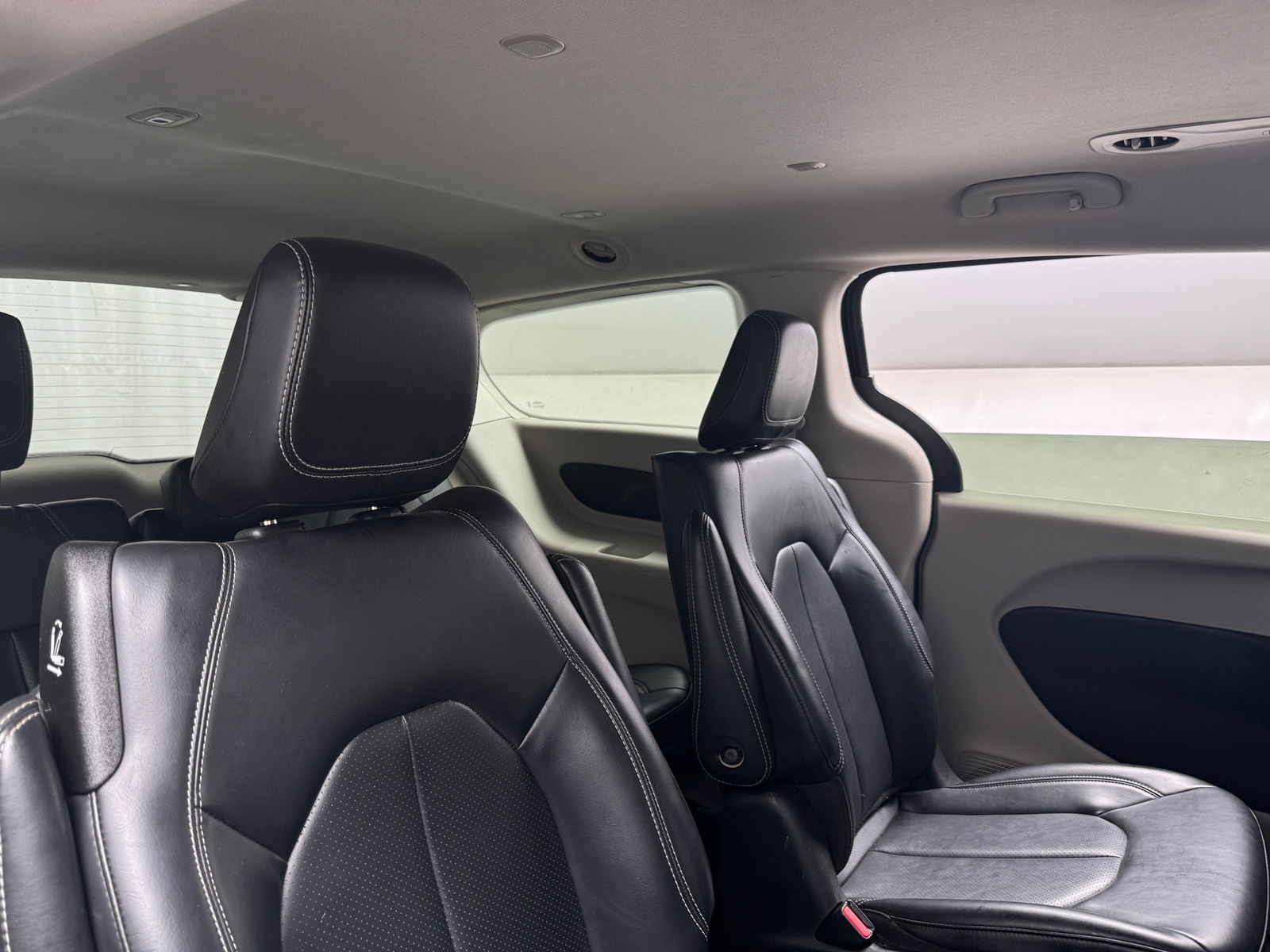 Thumbnail: 2024 Chrysler Pacifica - 5