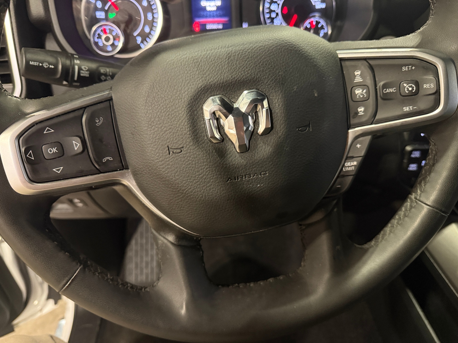 Thumbnail: 2025 RAM 1500 - 5