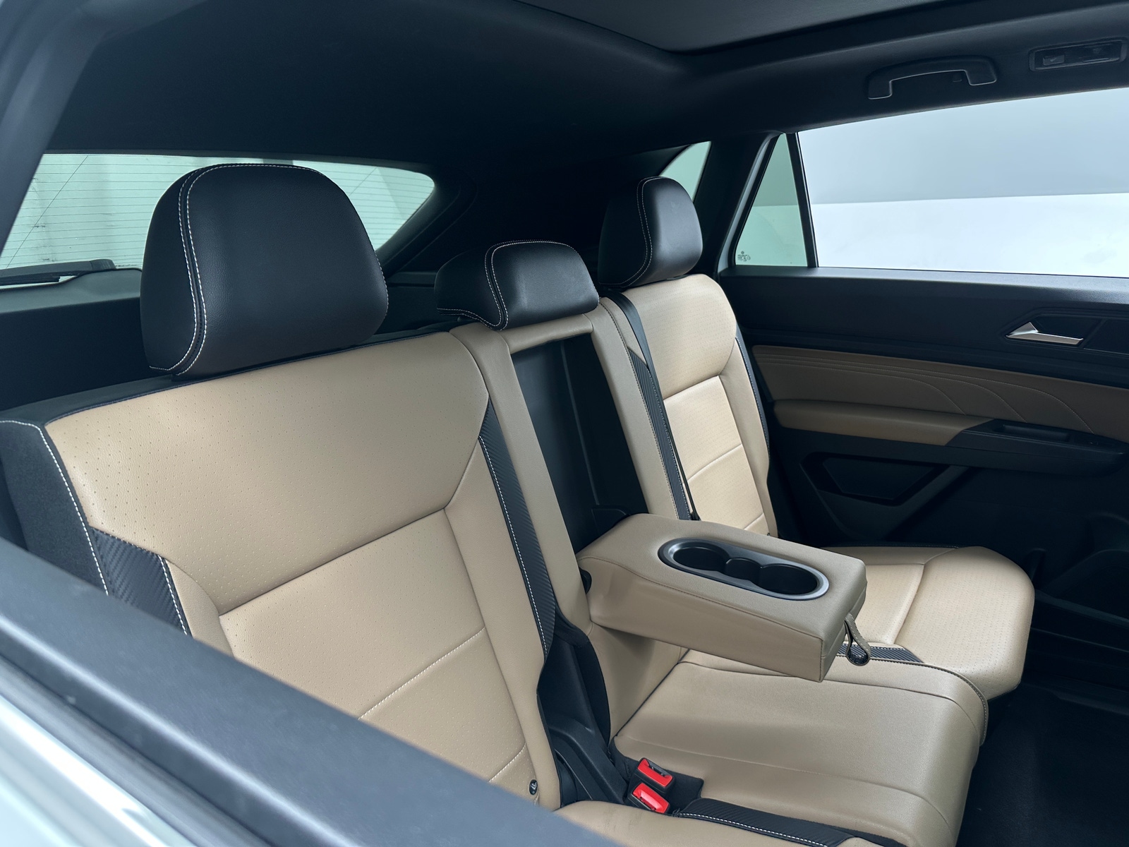 Thumbnail: 2021 Volkswagen Atlas - 5