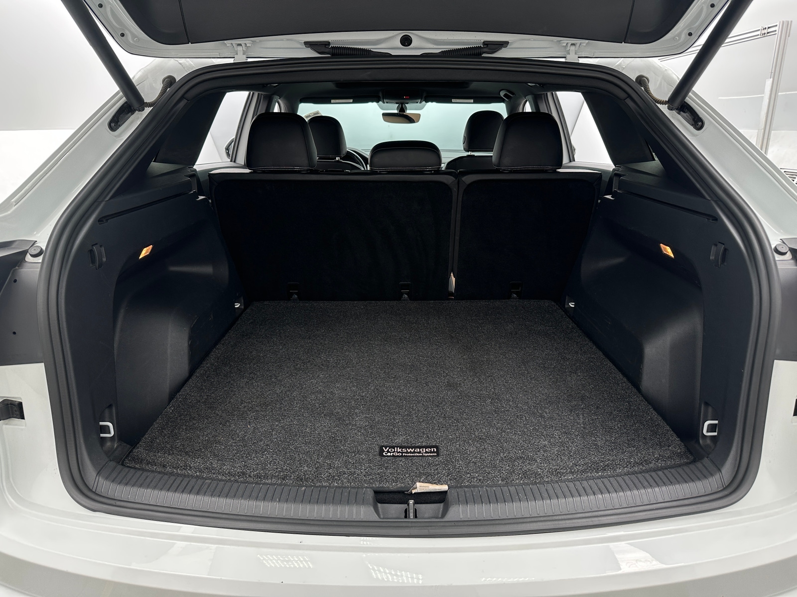 Thumbnail: 2021 Volkswagen Atlas - 6
