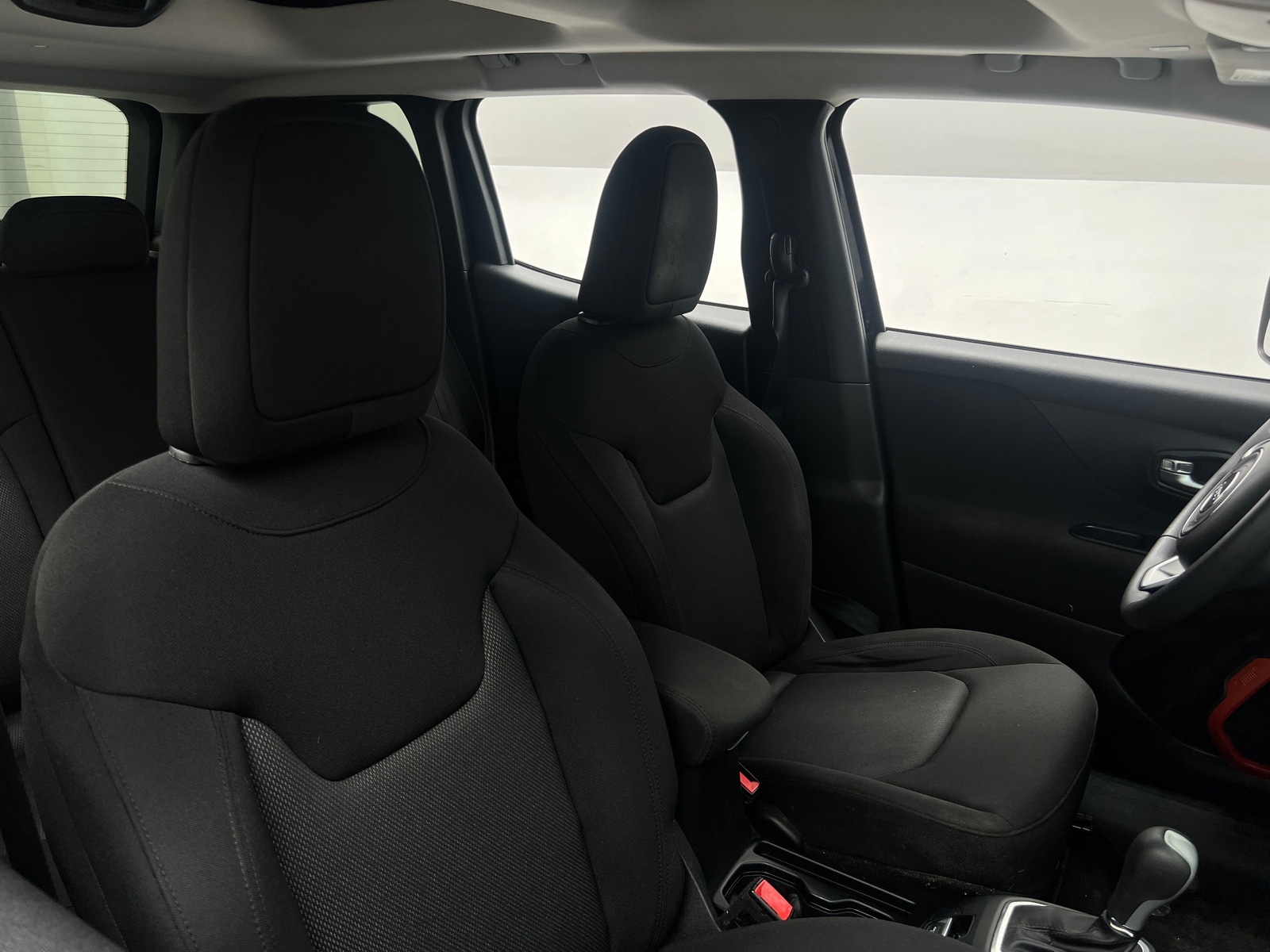Thumbnail: 2018 Jeep Renegade - 2