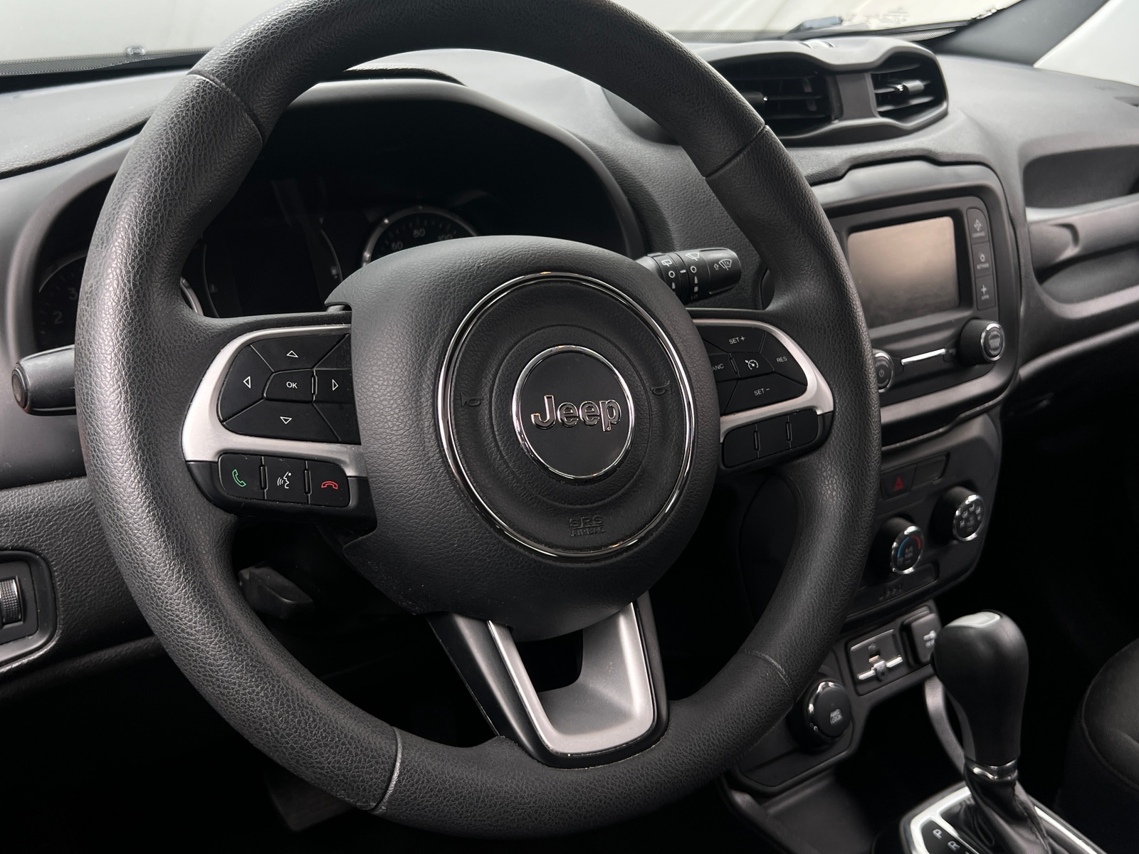 Thumbnail: 2018 Jeep Renegade - 5