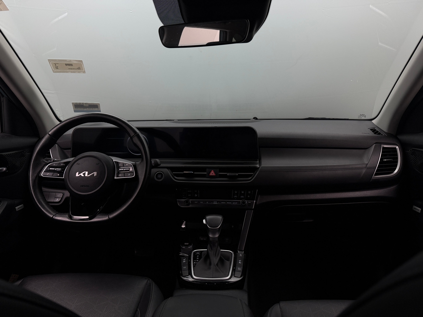 Thumbnail: 2024 Kia Seltos - 2