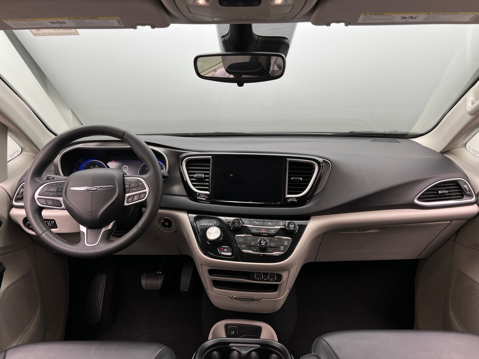 Thumbnail: 2024 Chrysler Pacifica - 2