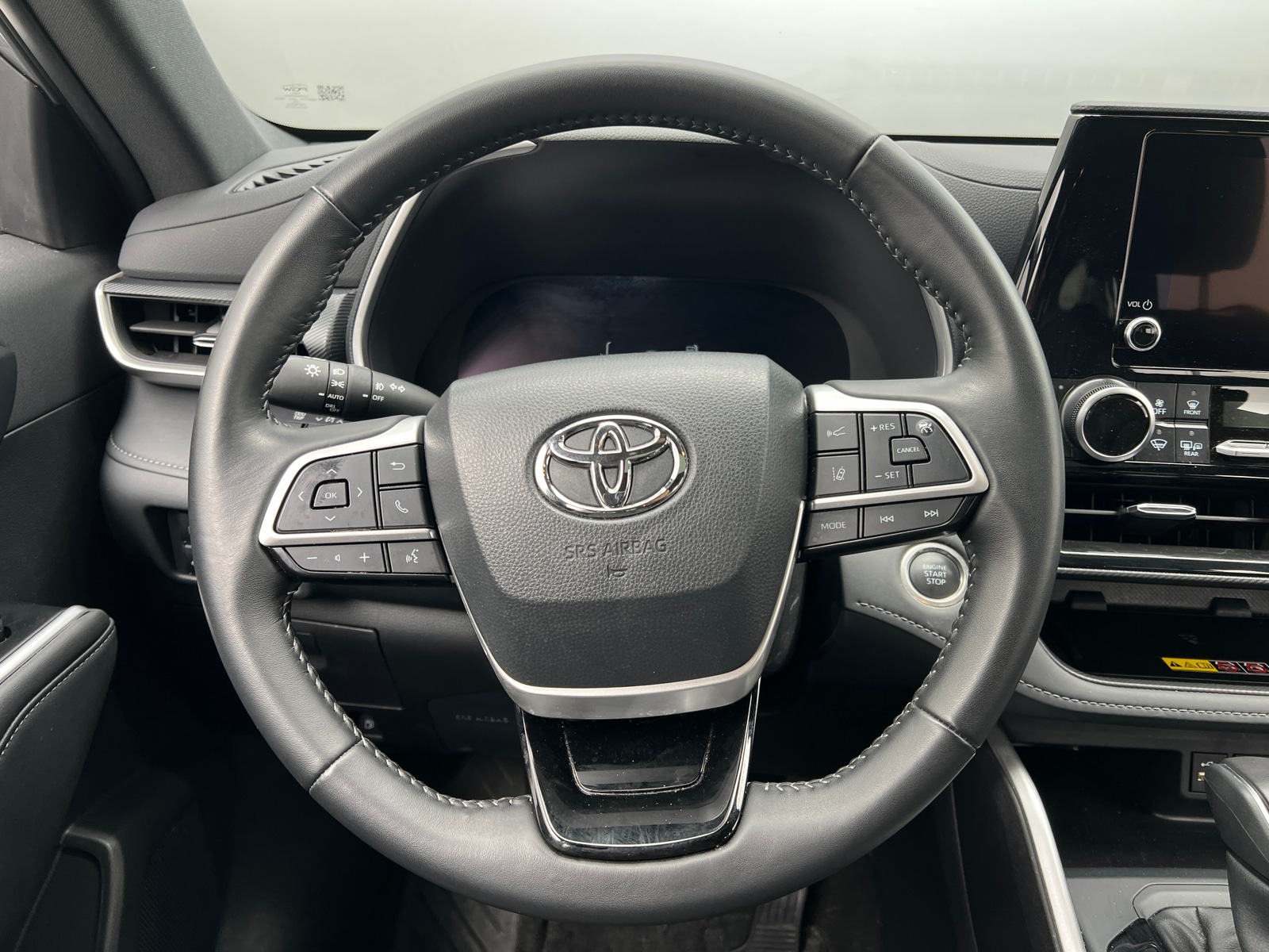 Thumbnail: 2025 Toyota Highlander - 5
