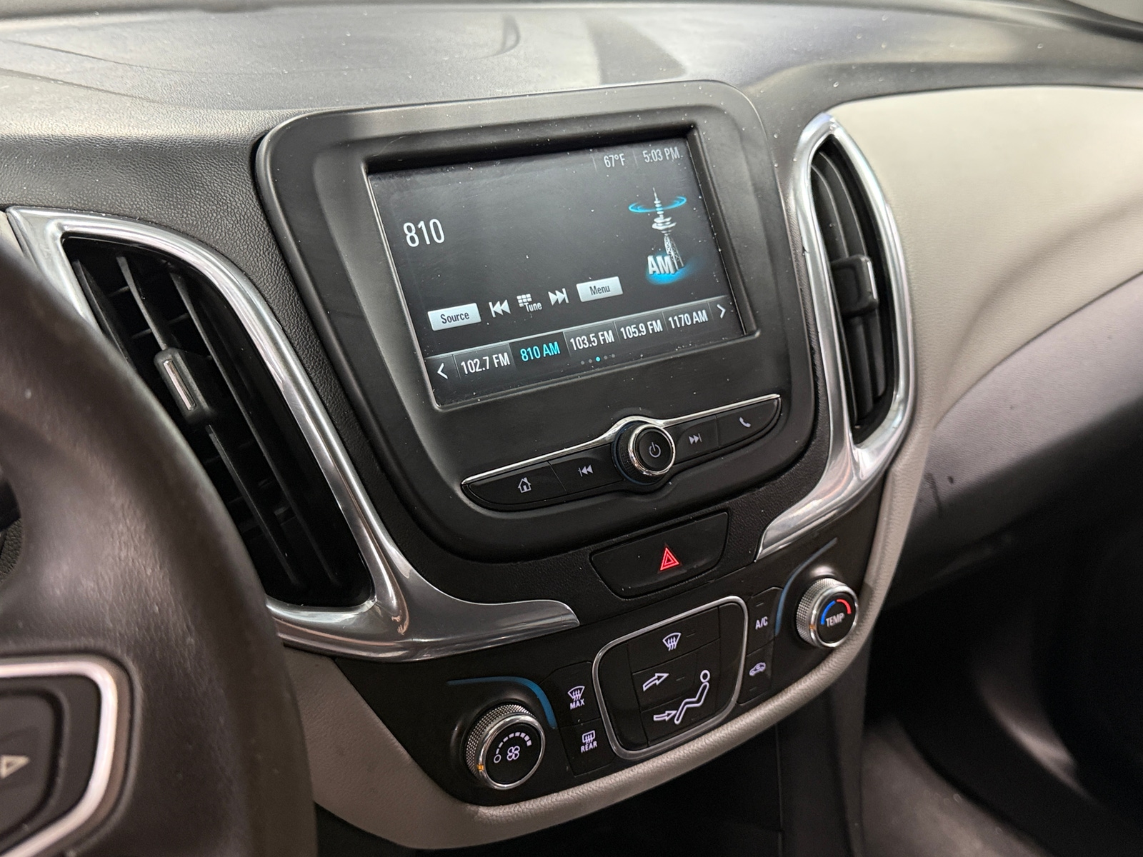 Thumbnail: 2018 Chevrolet Equinox - 4