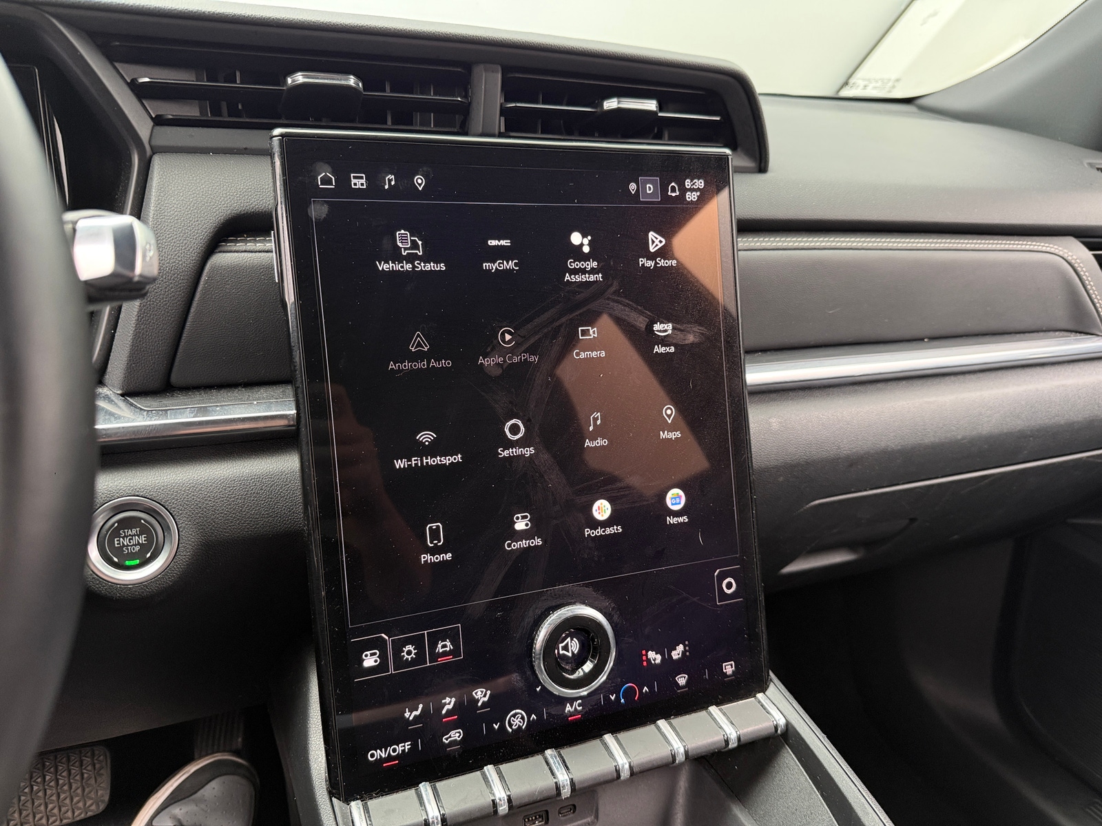 Thumbnail: 2025 GMC Terrain - 4