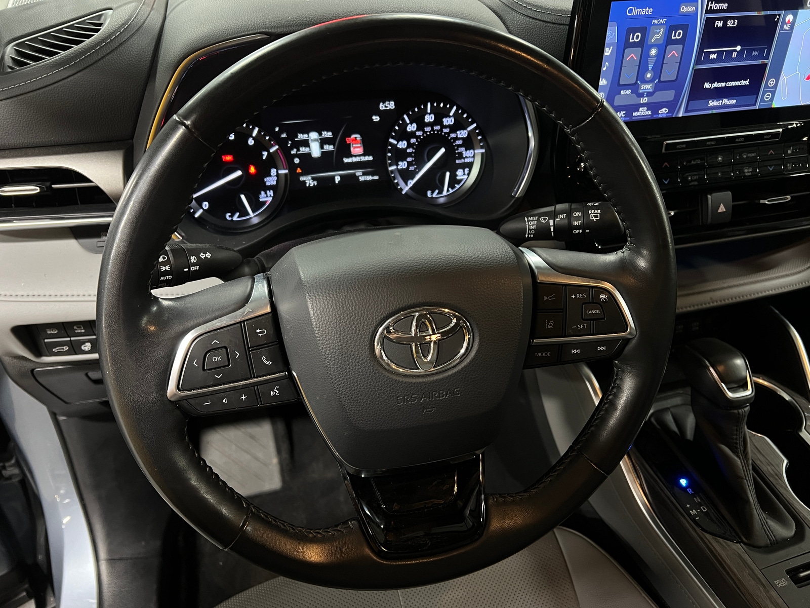Thumbnail: 2020 Toyota Highlander - 4