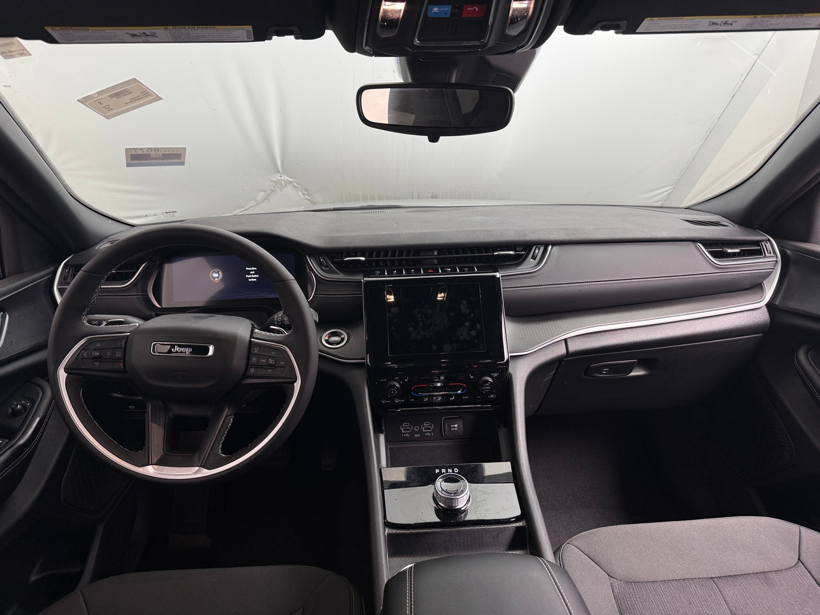 Thumbnail: 2024 Jeep Grand Cherokee - 3
