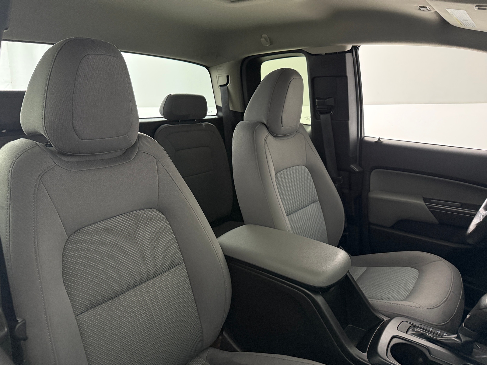 Thumbnail: 2015 Chevrolet Colorado - 2
