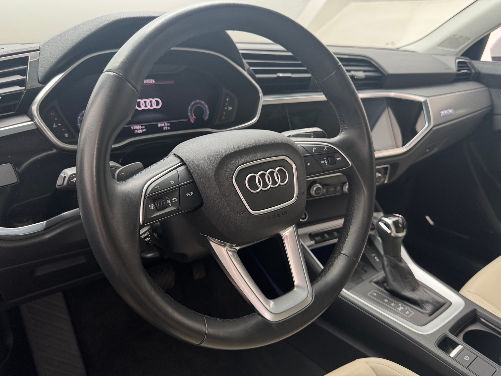 Thumbnail: 2021 Audi Q3 - 4
