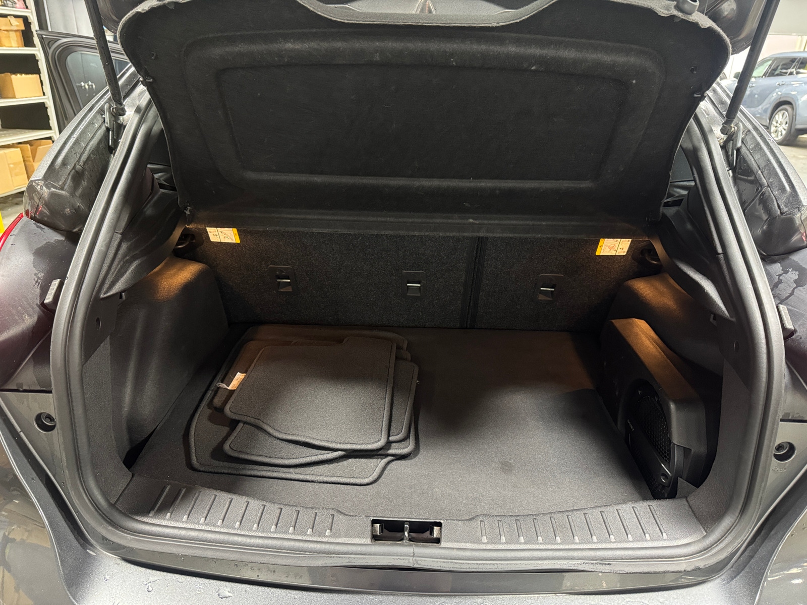 Thumbnail: 2016 Ford Focus - 6