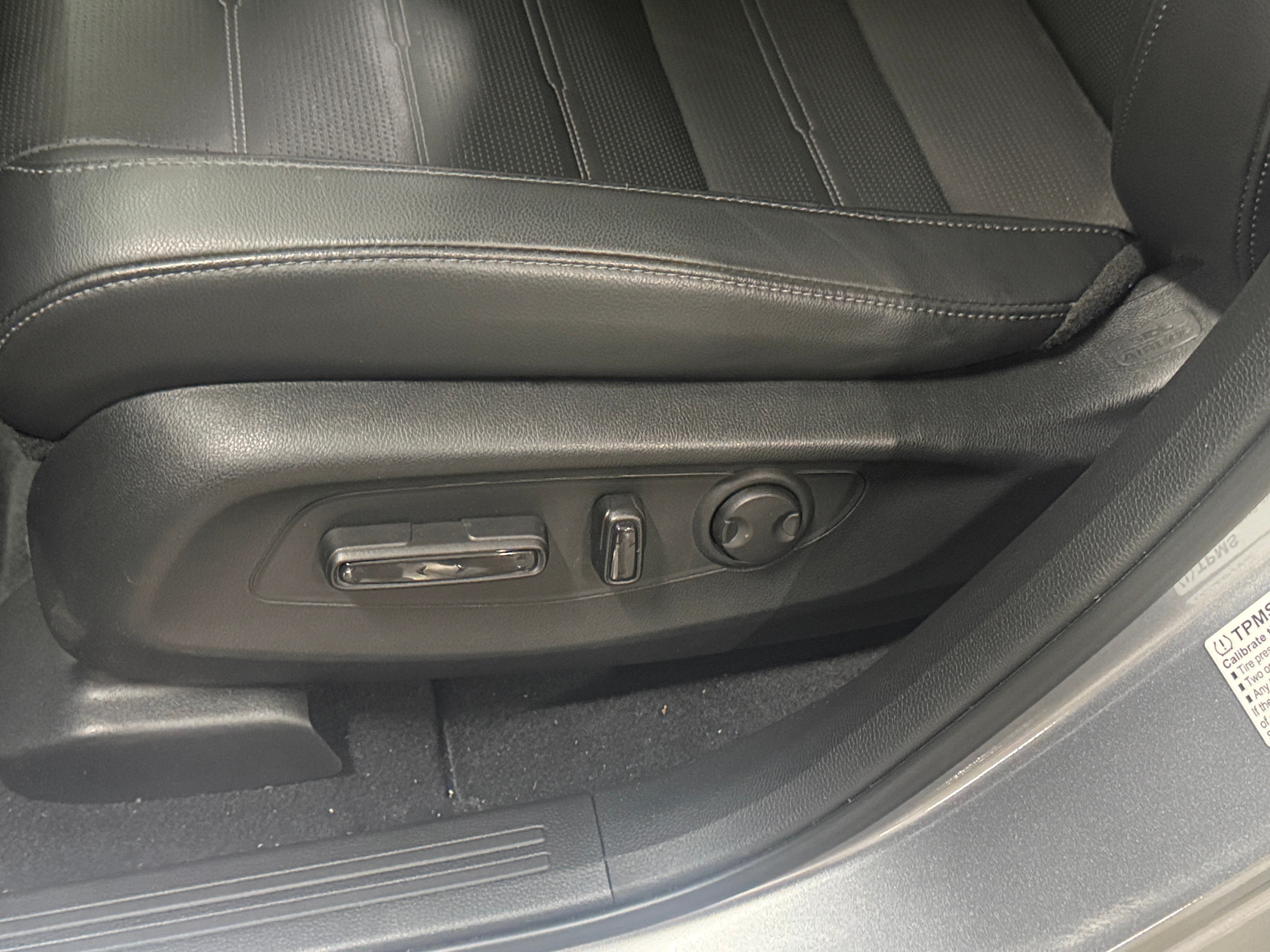 2023 Honda CR-V EX-L - Photo 10