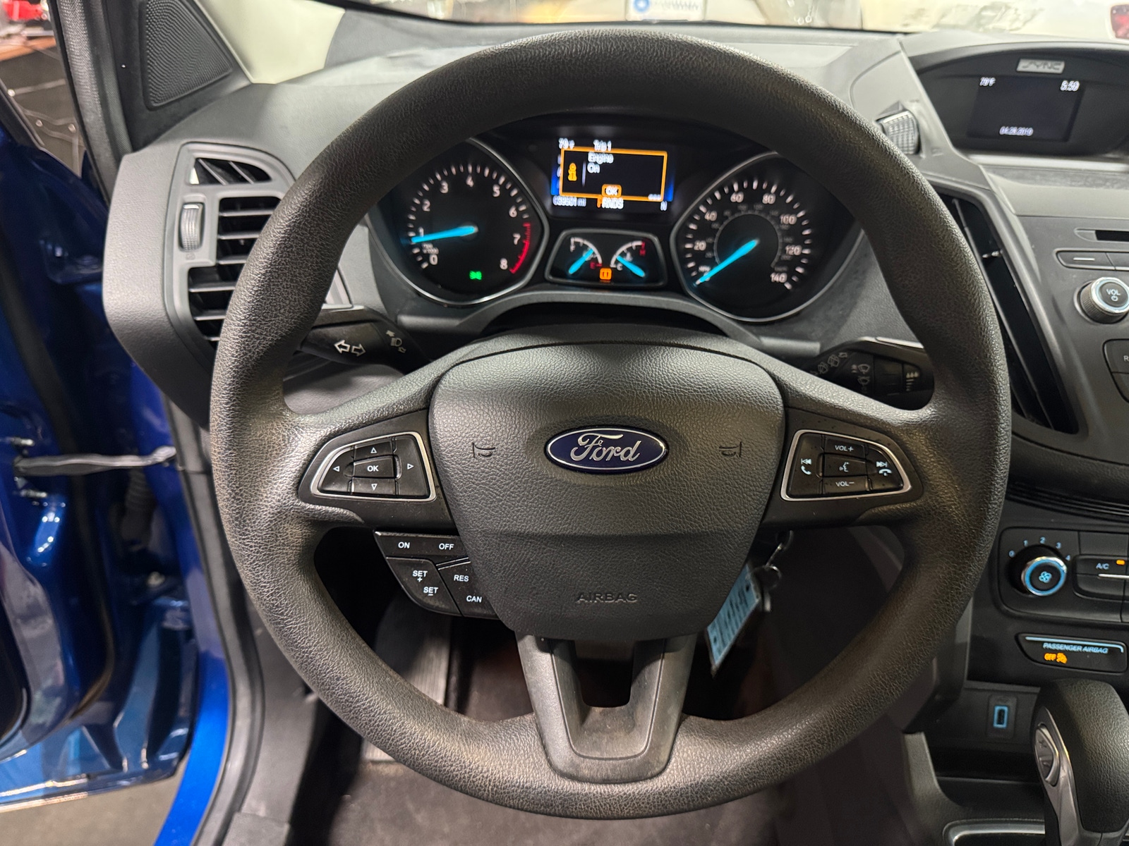 Thumbnail: 2017 Ford Escape - 5