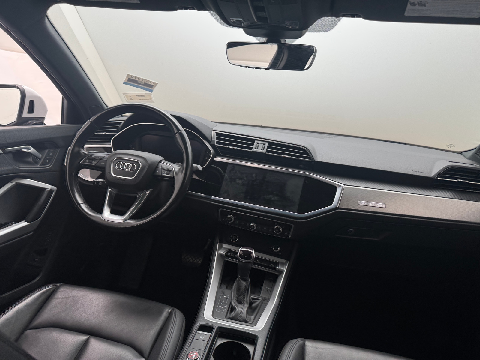 Thumbnail: 2024 Audi Q3 - 2
