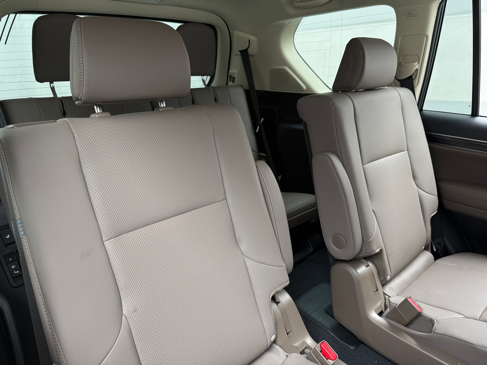Thumbnail: 2023 Lexus GX - 6