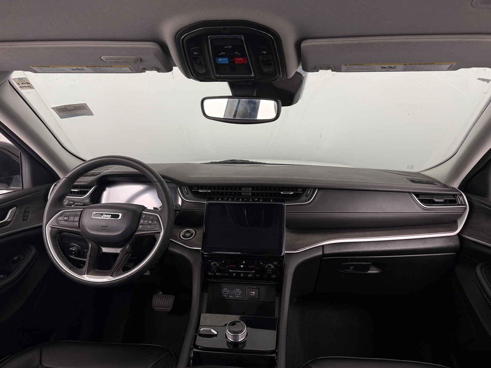 Thumbnail: 2023 Jeep Grand Cherokee L - 2